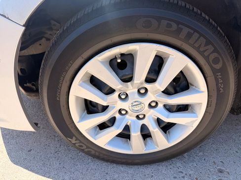 Used 2017 Nissan Altima 2.5 S w/ Power Driver Seat Package FWD image 42