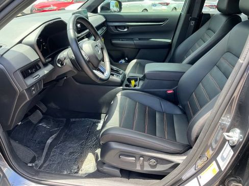 Certified 2025 Honda CR-V Sport-L image 2