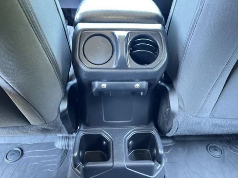 Used 2021 Jeep Wrangler Unlimited Sport AWD/4WD image 20