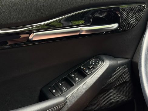 Certified 2024 Kia Seltos S FWD image 21