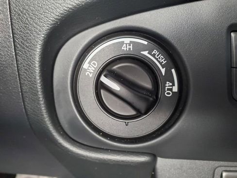 Certified 2023 Nissan Frontier PRO-4X w/ Tow Package image 25