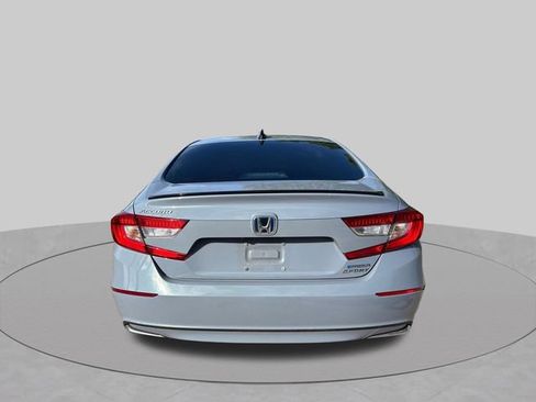 Used 2022 Honda Accord Sport image 9