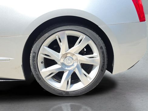 Used 2016 Cadillac ELR FWD image 20