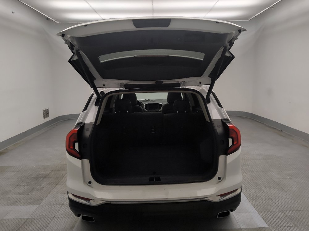 Used 2018 GMC Terrain SLT w/ Preferred Package FWD image 29