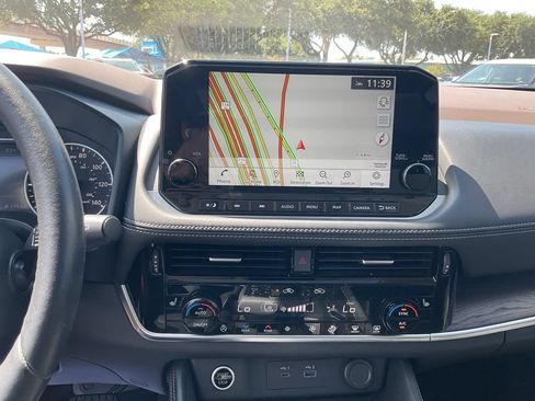 Used 2021 Nissan Rogue SL w/ Premium Package FWD image 29