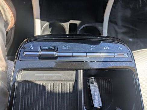 Used 2025 Hyundai Tucson Limited AWD/4WD image 31