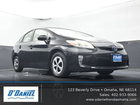 Used 2013 Toyota Prius Three w/ Solar Roof Pkg FWD image 14