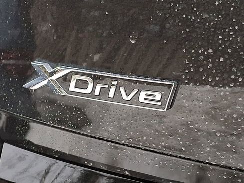 Certified 2023 BMW 760i xDrive 760i xDrive w/ Parking Assistance Package image 29