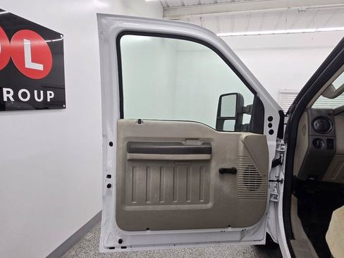 Used 2010 Ford F250 XL AWD/4WD image 23