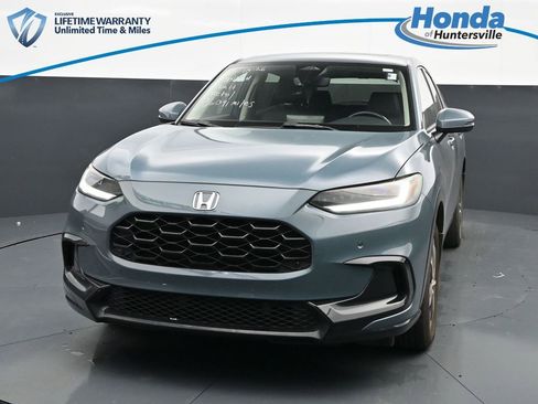 Used 2023 Honda HR-V EX-L image 2
