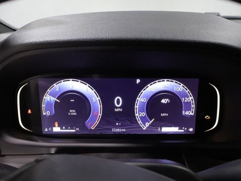 Used 2024 Jeep Wagoneer L Series II image 45