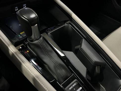 Used 2023 Honda Accord Touring image 24