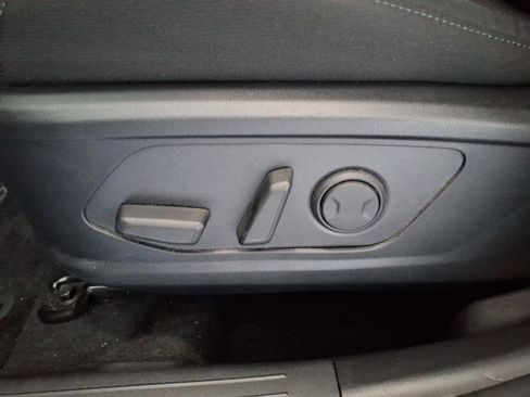 Certified 2025 Hyundai Tucson SEL AWD/4WD image 18