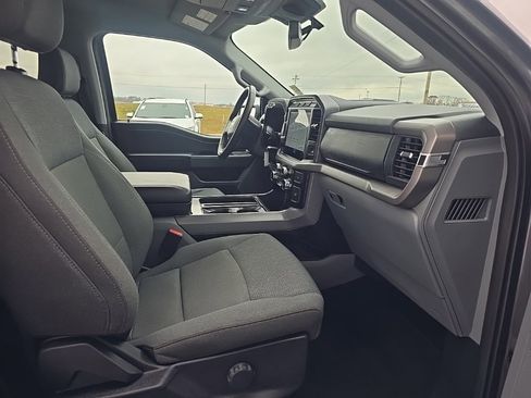 Used 2024 Ford F150 XLT w/ Mobile Office Package image 25