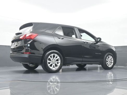 Used 2020 Chevrolet Equinox LS image 57