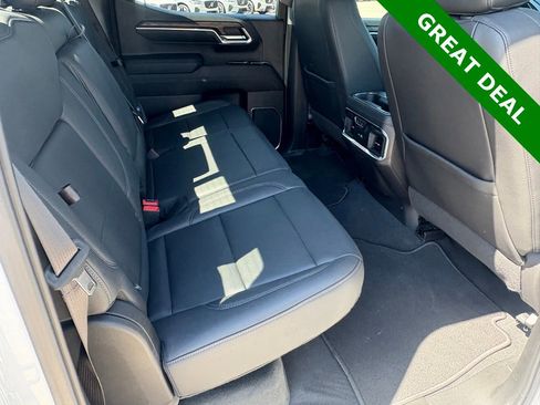 Used 2024 GMC Sierra 1500 SLT w/ SLT Premium Plus Package AWD/4WD image 37