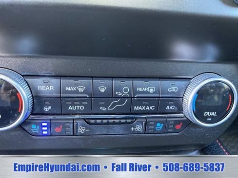 Used 2021 Ford Expedition Limited AWD/4WD image 12