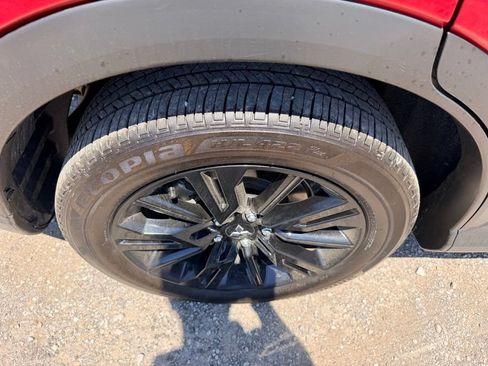 Used 2025 Mitsubishi Eclipse Cross AWD image 10