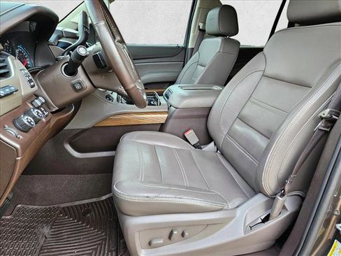 Used 2019 GMC Yukon Denali w/ Denali Ultimate Package image 17