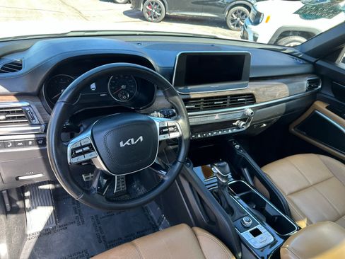 Used 2022 Kia Telluride SX FWD image 17