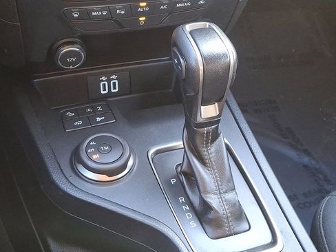 Certified 2020 Ford Ranger XLT w/ Equipment Group 301A Mid image 14