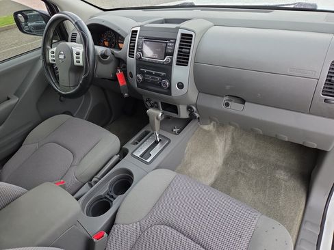 Used 2017 Nissan Frontier S w/ S Work Truck Package (4X4) image 17