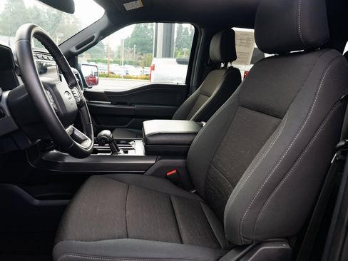 Used 2024 Ford F150 XLT w/ Mobile Office Package image 18