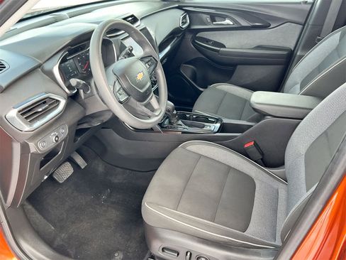 Used 2022 Chevrolet TrailBlazer LT image 10