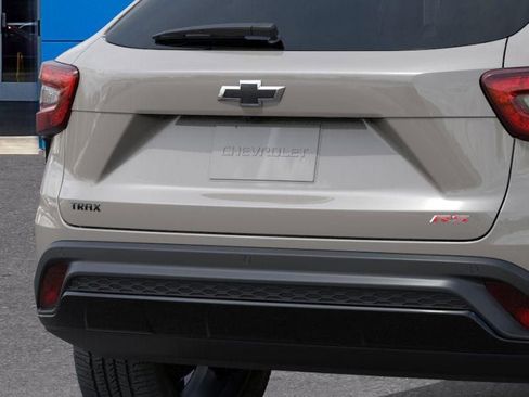 New 2026 Chevrolet Trax RS w/ Driver Confidence Package image 14