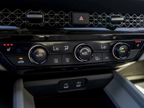 Used 2024 Honda Accord EX-L image 33