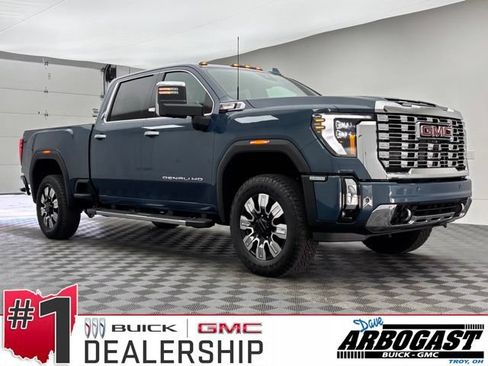 New 2026 GMC Sierra 2500 Denali w/ Denali Reserve Package AWD/4WD image 1