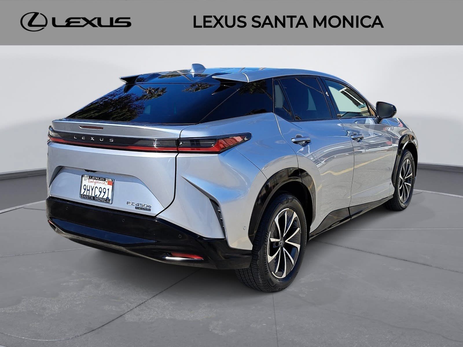 Used 2023 Lexus RZ 450e Premium w/ Technology Package AWD/4WD image 5