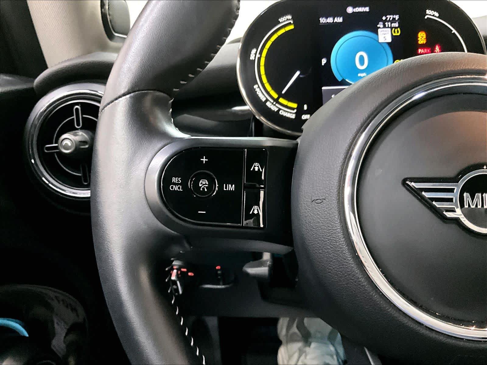 Used 2024 MINI Cooper SE FWD image 22