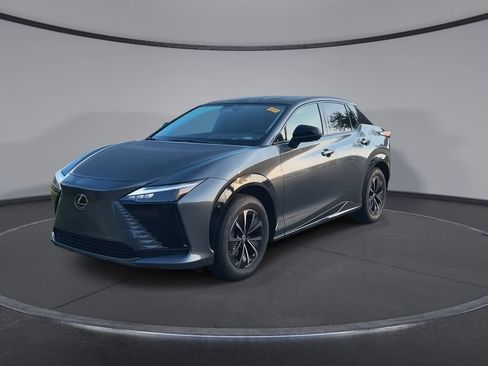 Used 2026 Lexus RZ 350e 2WD w/ Convenience Package image 4