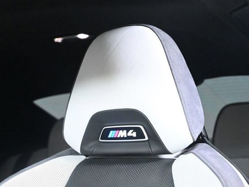 Used 2026 BMW M4 Coupe w/ Executive Package image 19