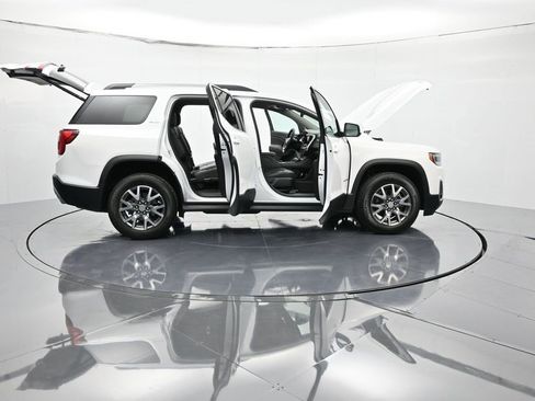 Certified 2023 GMC Acadia SLT image 46