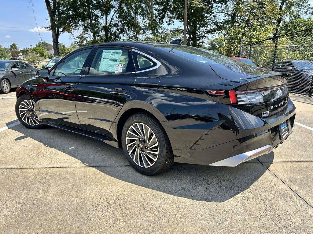 New 2026 Hyundai Sonata Limited FWD image 30