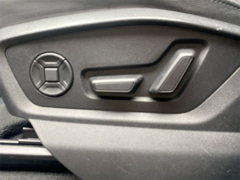 Used 2022 Audi Q7 3.0T Premium Plus w/ Premium Plus Package image 12