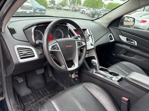 Used 2011 GMC Terrain SLT FWD image 16