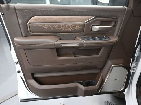 New 2026 RAM 2500 Limited AWD/4WD image 11