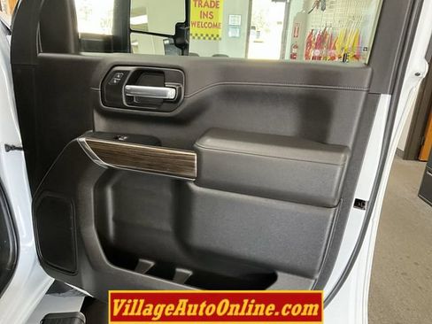Used 2022 Chevrolet Silverado 2500 LT w/ Convenience Package AWD/4WD image 31