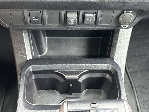 Used 2023 Toyota Tacoma SR5 RWD image 23