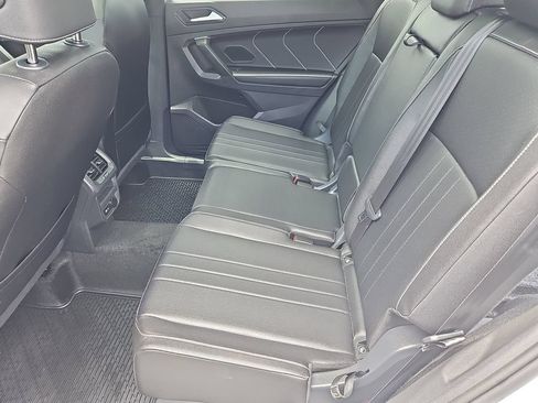 Used 2024 Volkswagen Tiguan SE R-Line AWD/4WD image 32