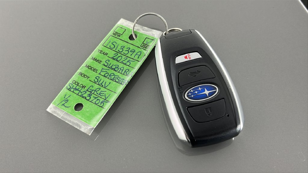 Used 2025 Subaru Forester Touring AWD/4WD image 43