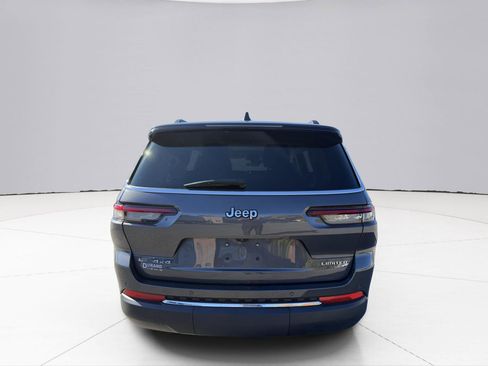 Used 2021 Jeep Grand Cherokee L Limited image 17