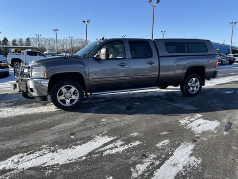 Used 2014 Chevrolet Silverado 2500 LTZ w/ LTZ Plus Package image 4