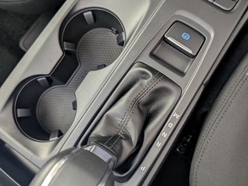 New 2025 Ford Ranger XLT w/ Equipment Group 301A High image 17