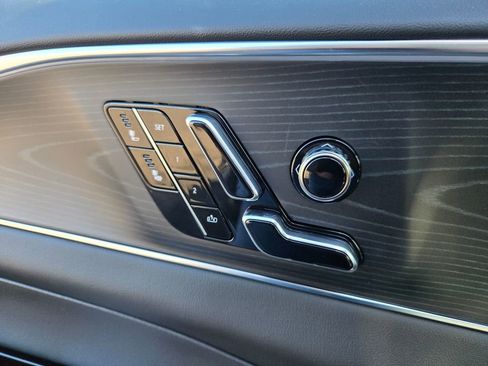 New 2026 Cadillac Lyriq Luxury image 11