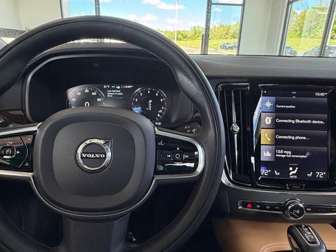 Used 2017 Volvo S90 T6 Momentum w/ Vision Package AWD/4WD image 13