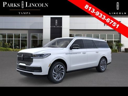 New 2026 Lincoln Navigator L Reserve AWD/4WD image 1